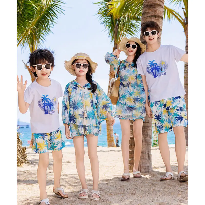 Family Vacation Look Matching  - Parent Of Plant ulasan dan harga